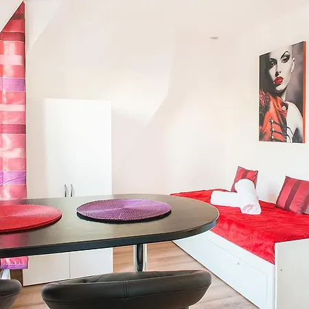 Very Central Mini Flat Apartamento *